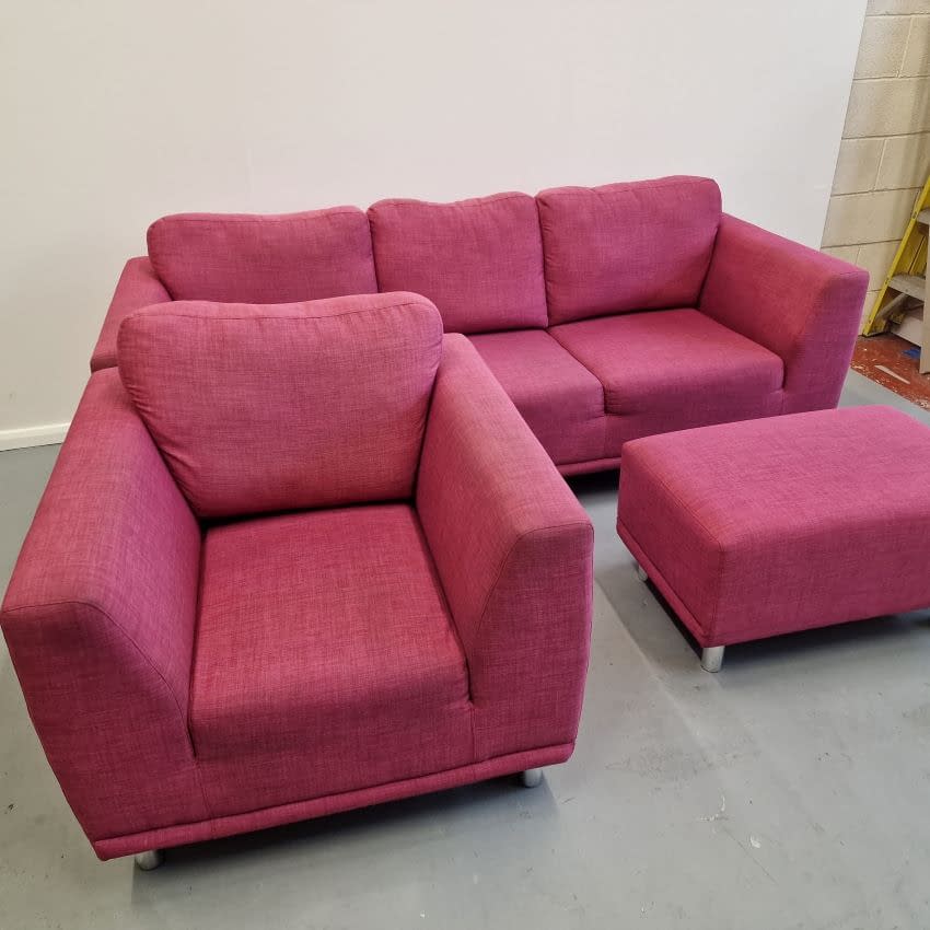 Pink colour outlet sofa set