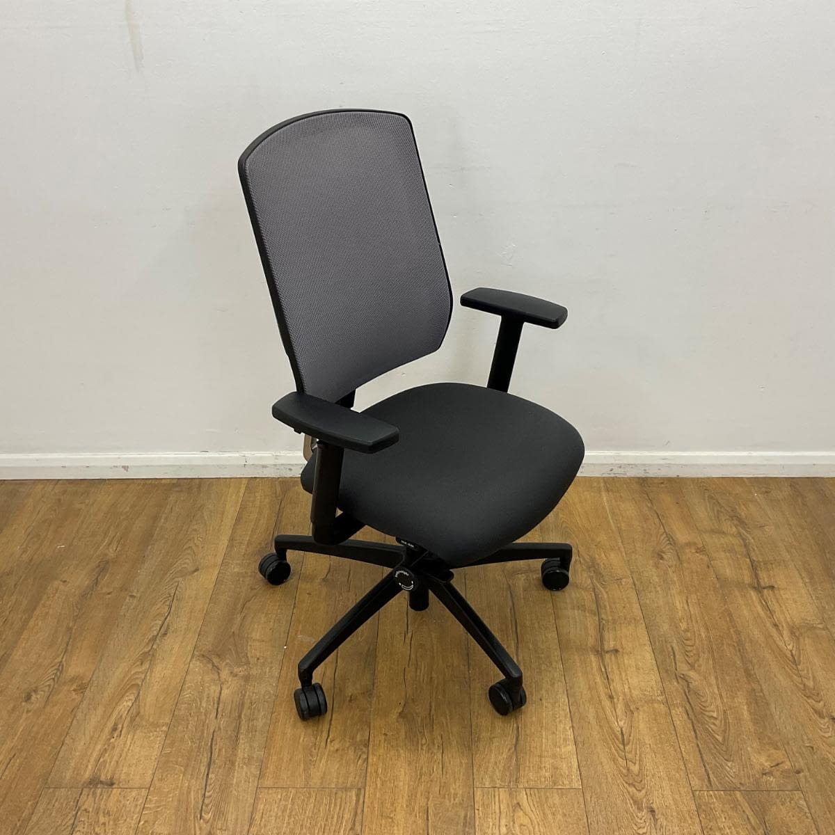 Office chair discount b and q