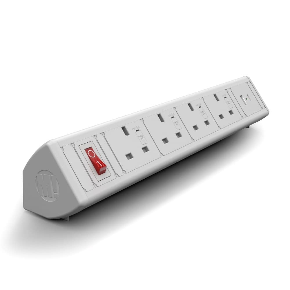 BOOST Desktop Power Module (4x UK Power, 2x USB) - White